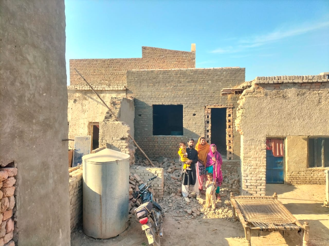 WhatsApp Image 2025-05-09 at 17.15.25